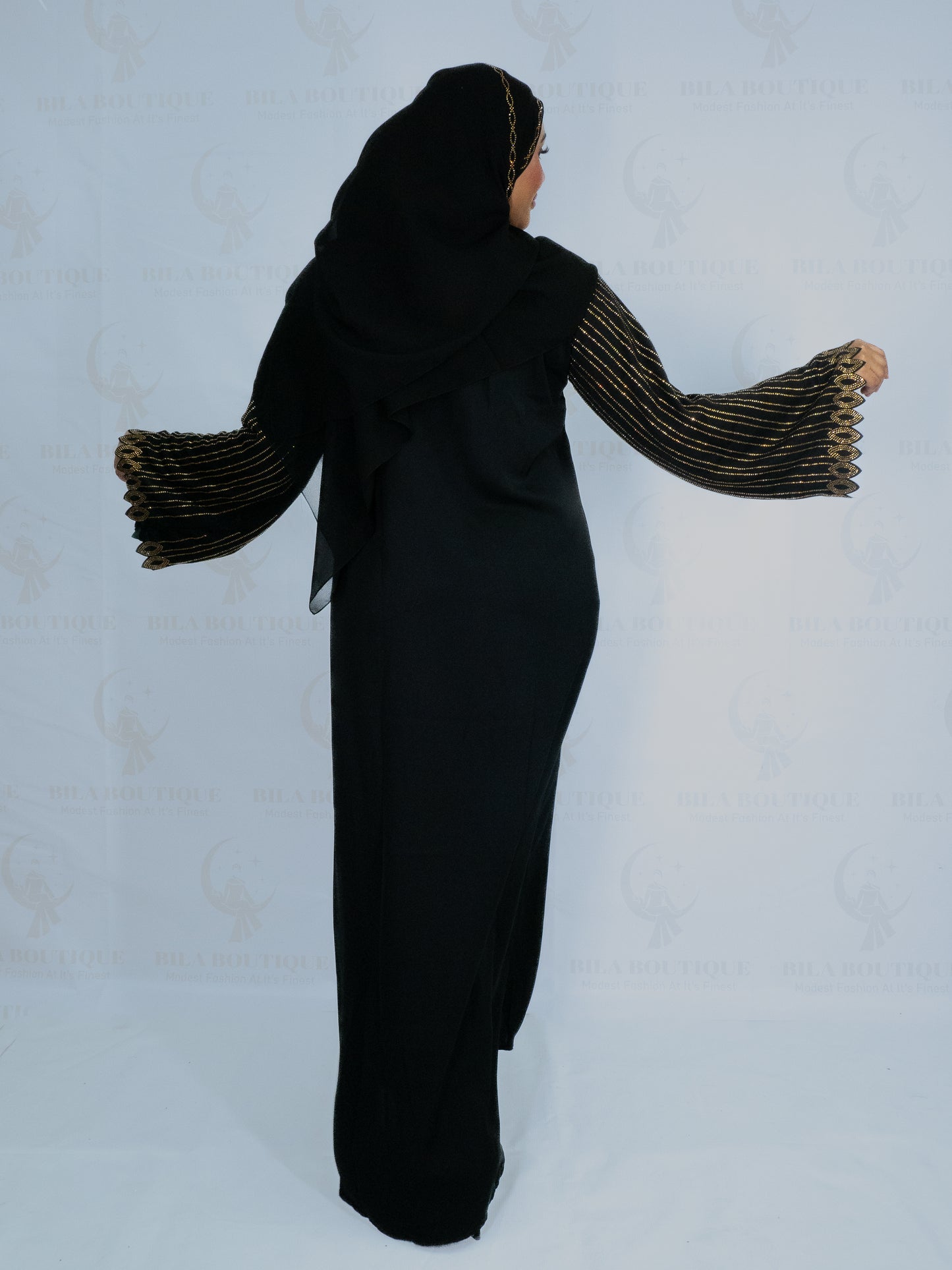 Golden Infinity Zipper Abaya